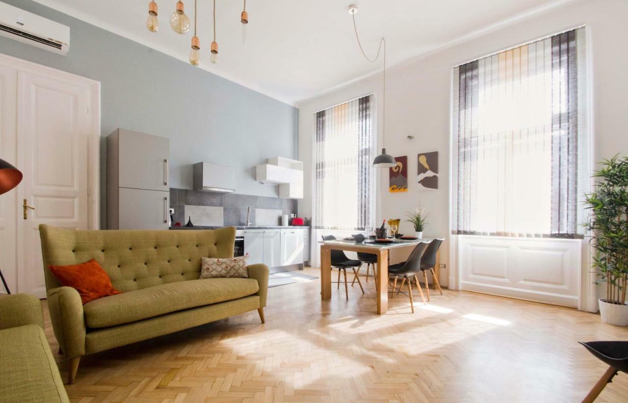 Andrassy Boulevard Budapest Exteriör bild