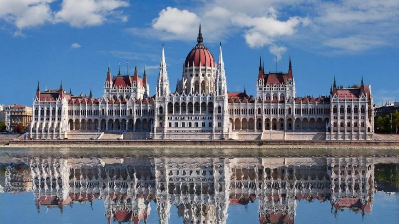 Andrassy Boulevard Budapest Exteriör bild